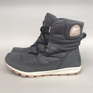 Sorel gray winter waterproof boots worn once 8